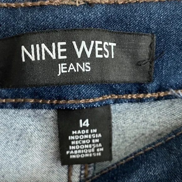 Nine West Dark Blue Stretch Jeans - Picture 2 of 11